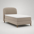 Letto continentale alla francese 140 × 200 cm in tessuto beige con testiera arrotondata, materasso e sovramaterasso