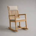 Sedia a dondolo da esterno in teak massello con braccioli e cuscini beige, 67 x 88 x 107 cm